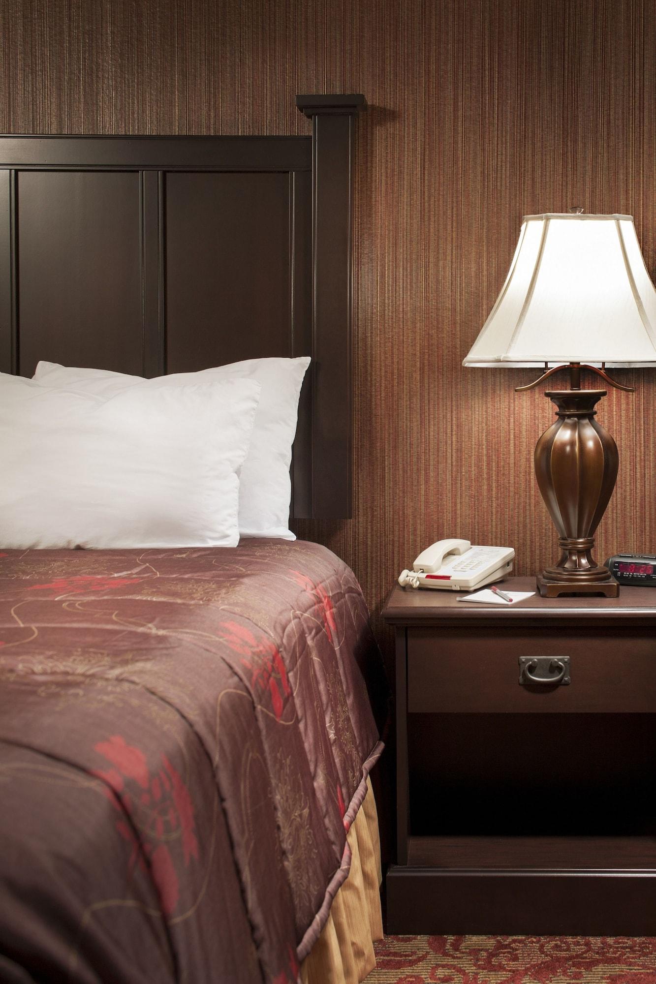 Castle Inn And Suites Άναχαϊμ Εξωτερικό φωτογραφία