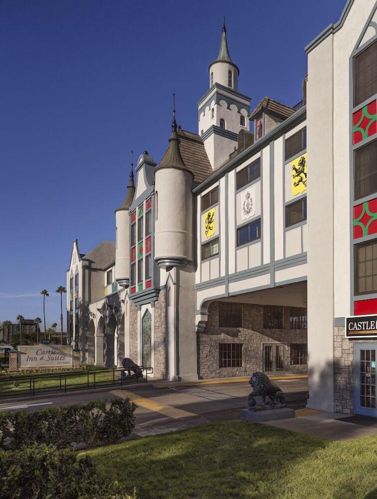 Castle Inn And Suites Άναχαϊμ Εξωτερικό φωτογραφία