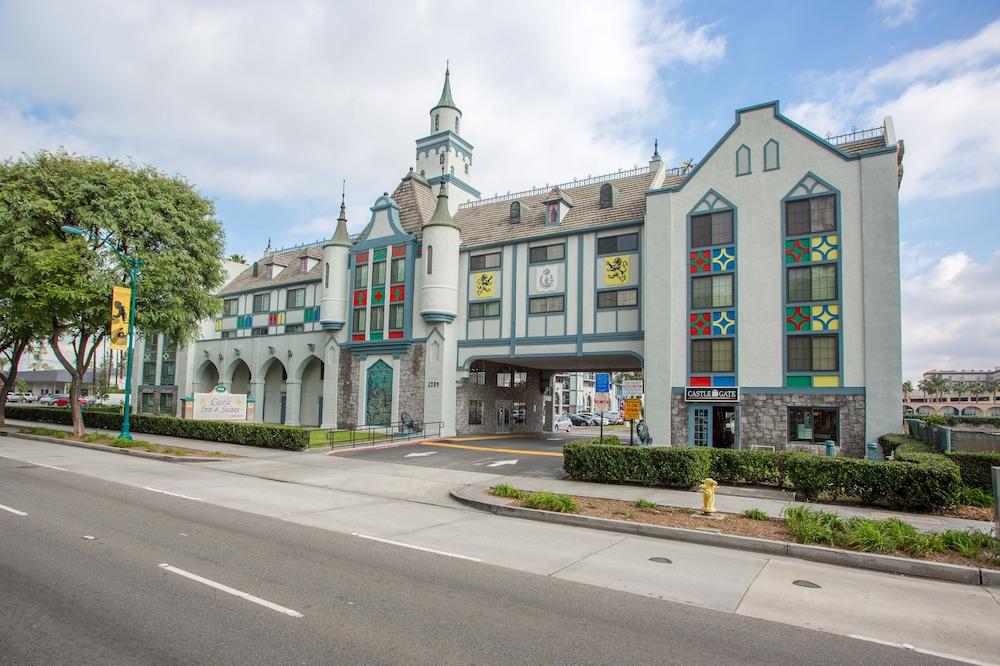 Castle Inn And Suites Άναχαϊμ Εξωτερικό φωτογραφία