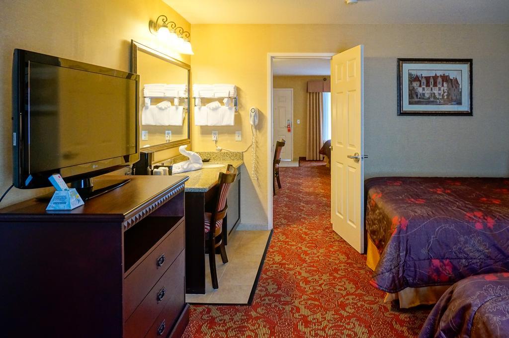 Castle Inn And Suites Άναχαϊμ Εξωτερικό φωτογραφία