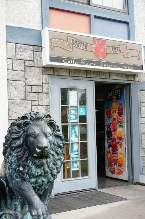 Castle Inn And Suites Άναχαϊμ Εξωτερικό φωτογραφία